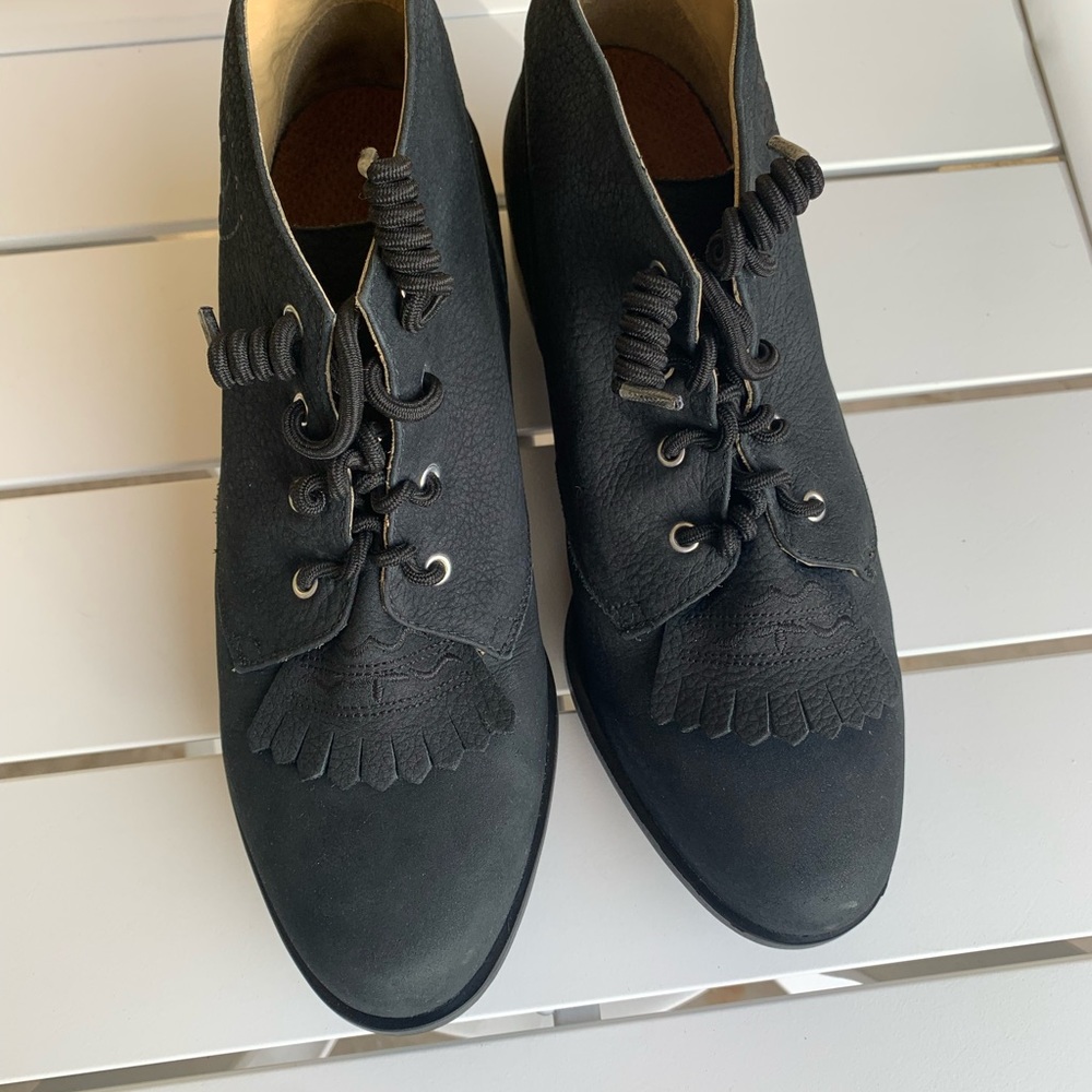 Ariat leather booties dark grey almost navy color size 7.5M - Picture 2 of 16